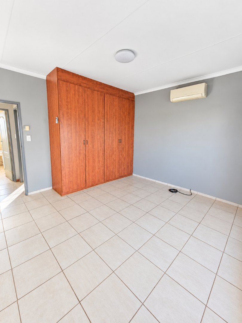 2 Bedroom Property for Sale in Flamwood North West